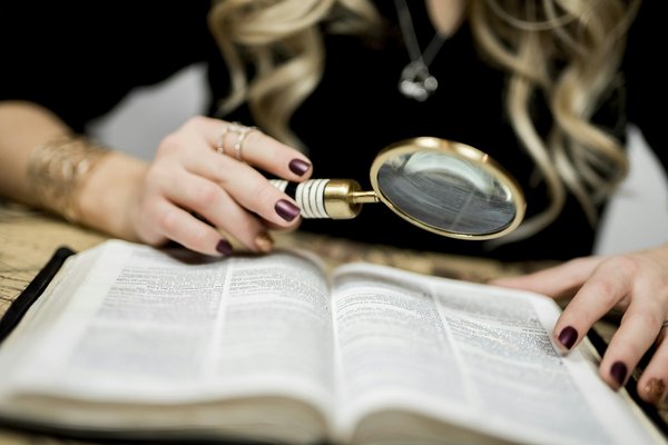 Loupe de lecture : confort et qualité pour une vision optimale